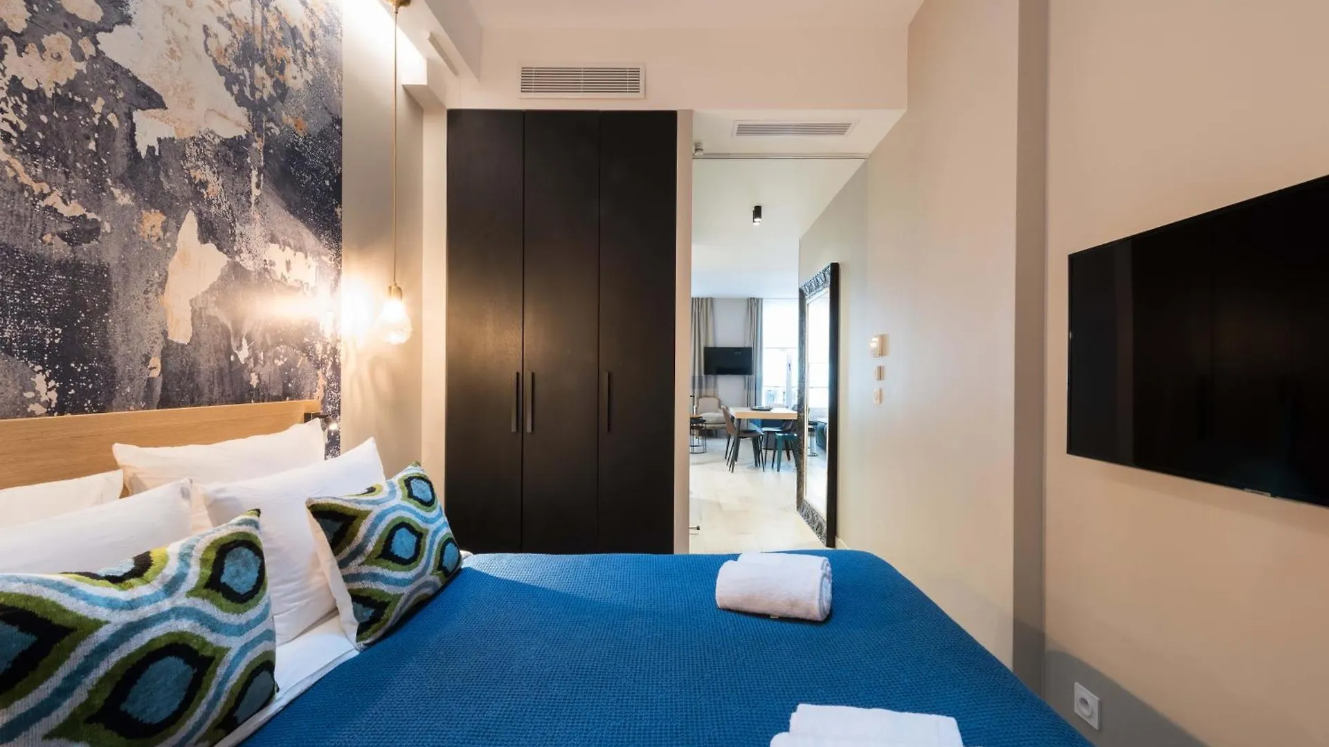 Apartment Residence Du Louvre Paris