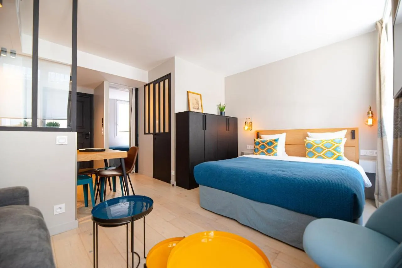 Residence Du Louvre Paris Apartment